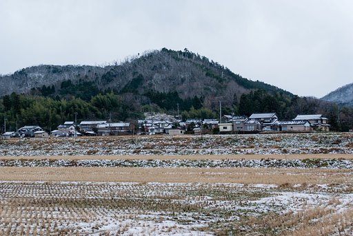 南側の隣村辺り
