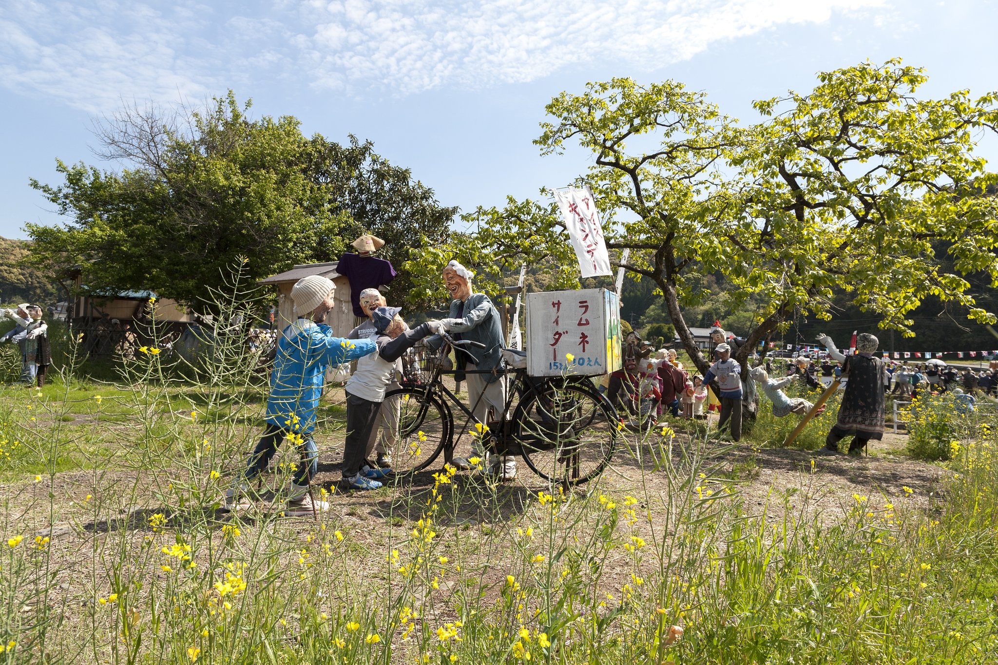 【花のある風景】天草の案山子祭り