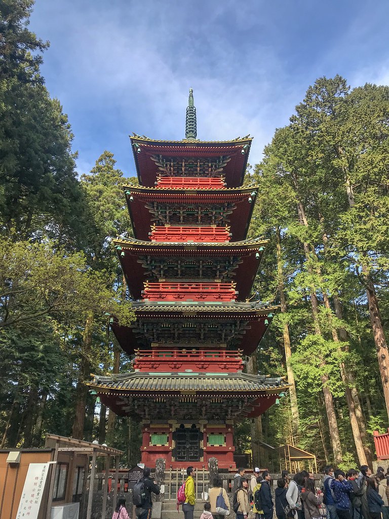 【花・空のある写真】五重塔