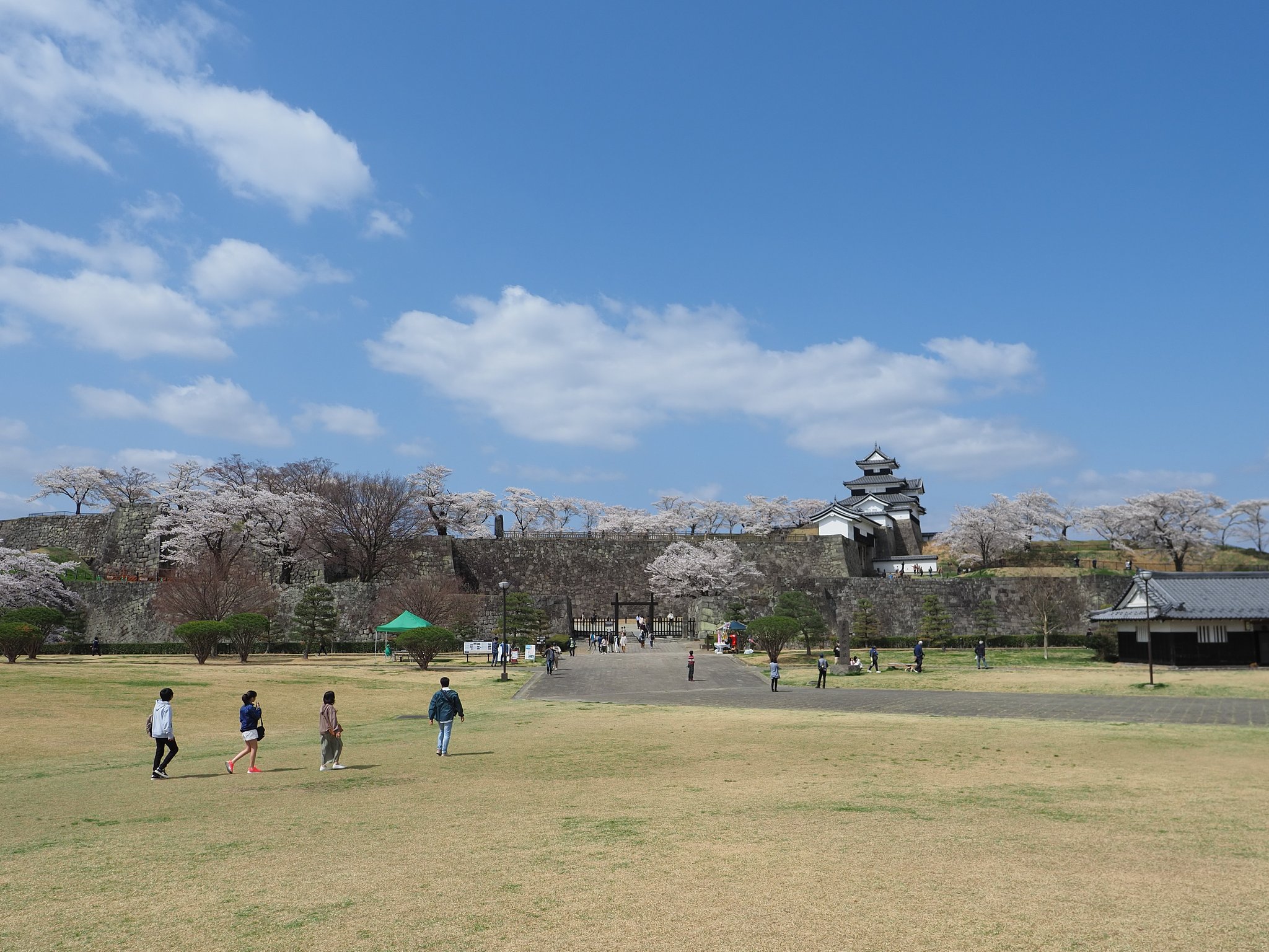 白河小峰城の春