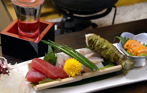 刺身盛り合わせ