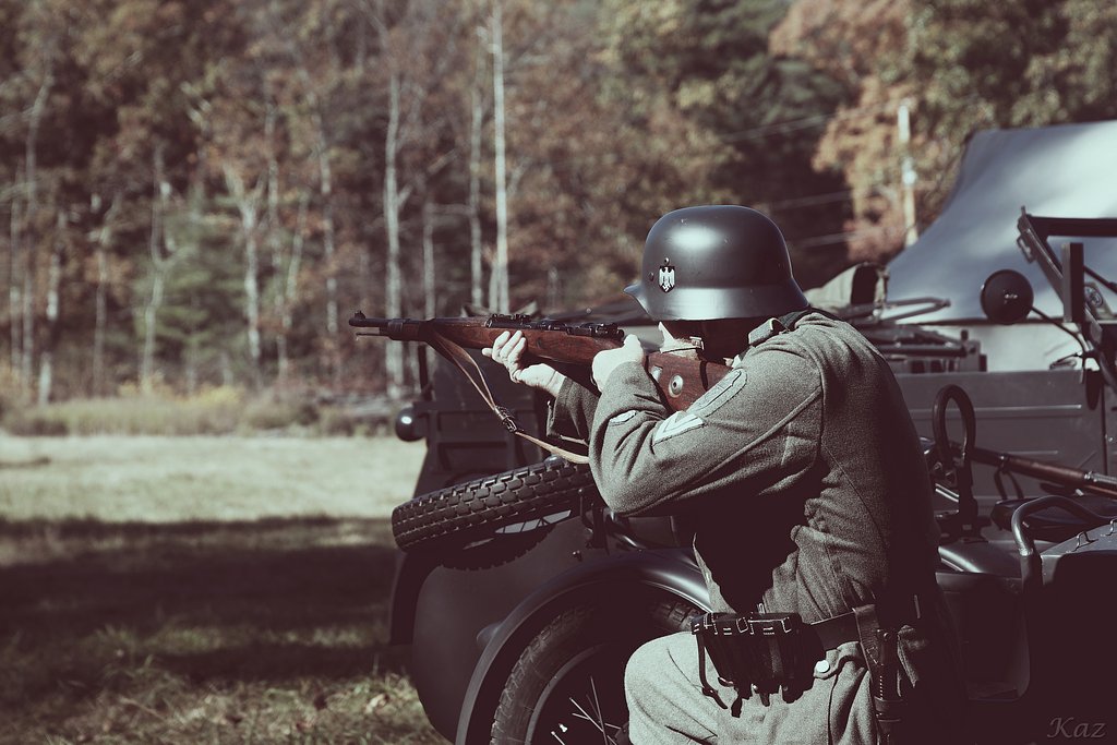 Reenactor 11
