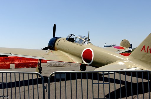 飴色零戦