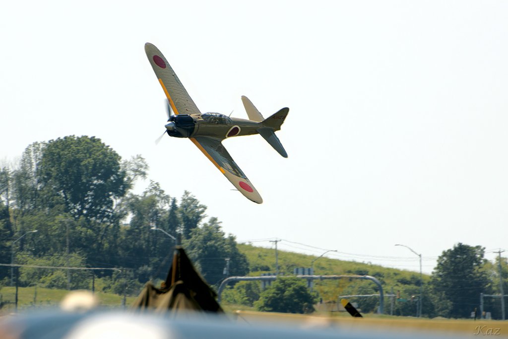 零戦、低空飛行