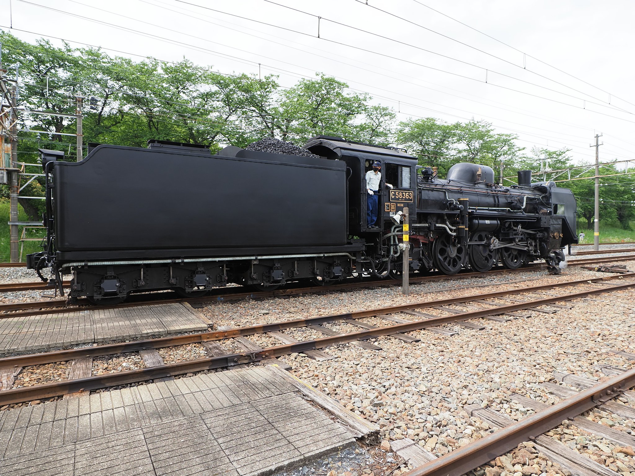 列車を仕立てる２