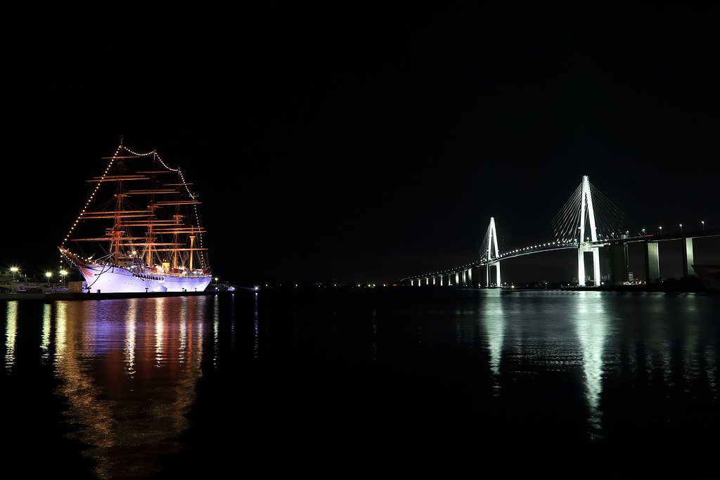 富山新港