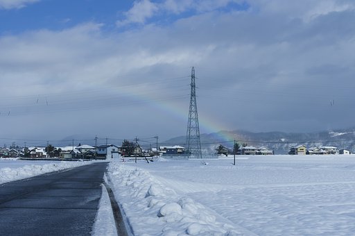 雪景色にレインボー