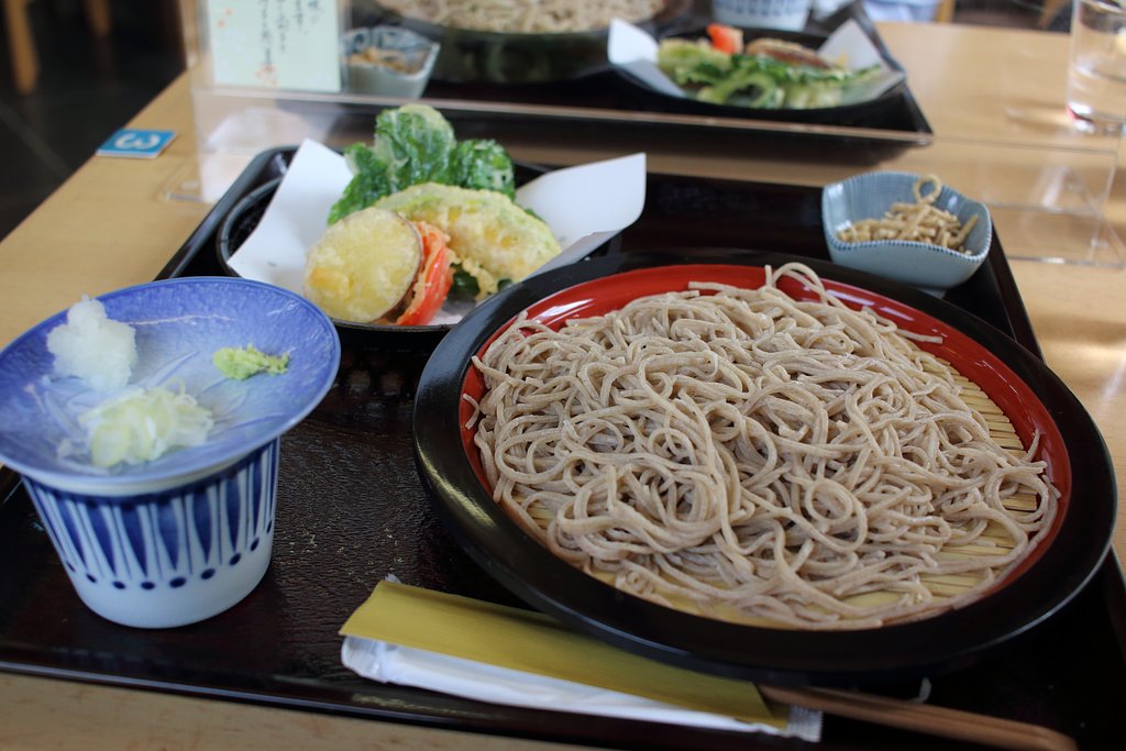 赤蕎麦撮ったら赤蕎麦食べようキャンペーン2021