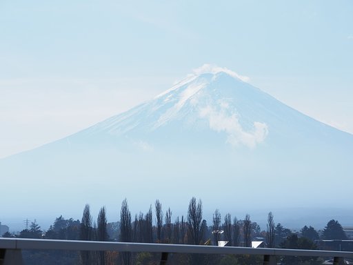 神々しい山(番外/Ekio)
