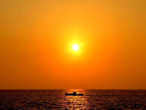瀬戸内海　秋の夕焼け
