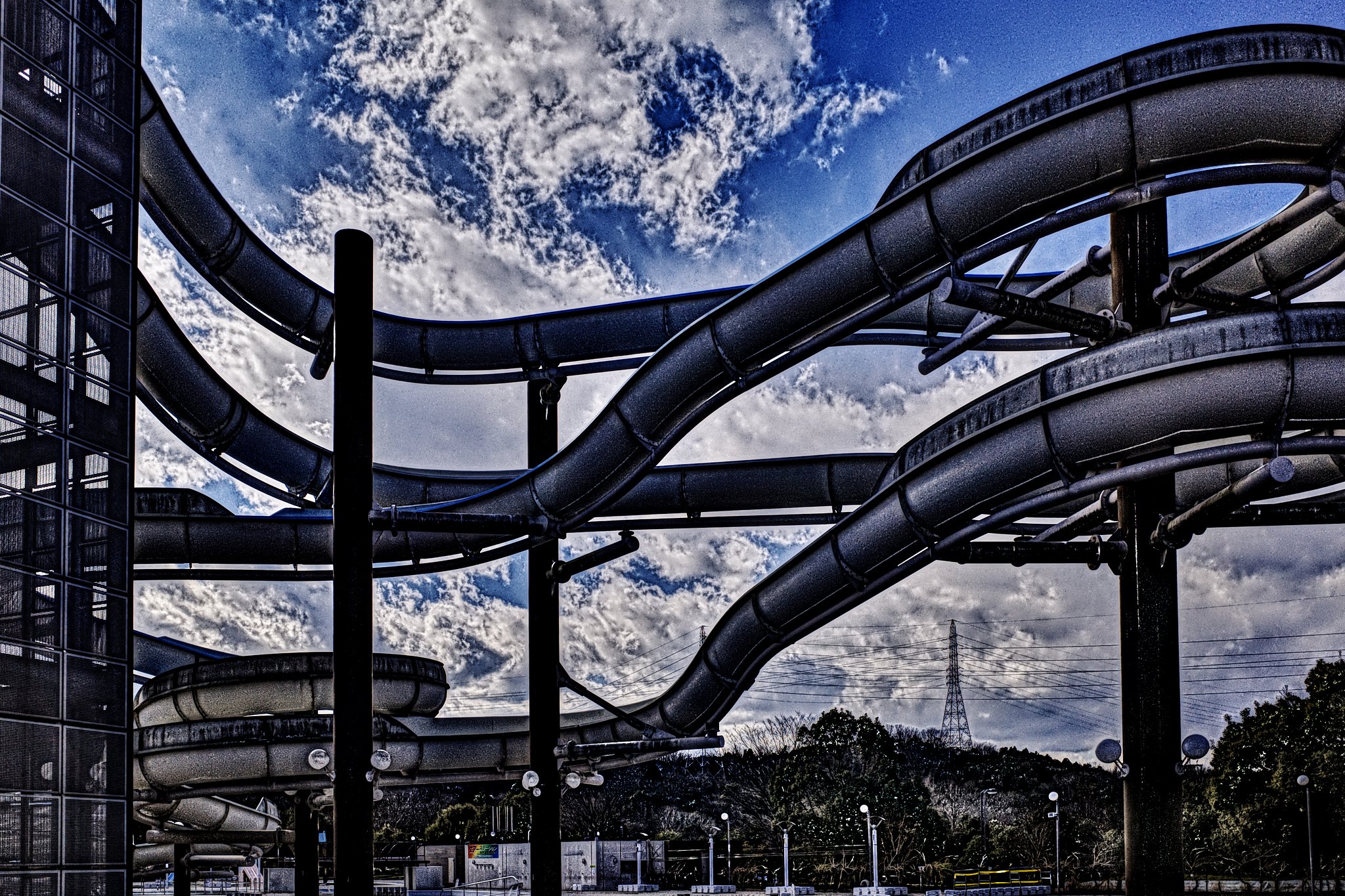ウォータースライダー