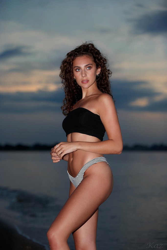 Julianna 37