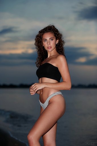 Julianna 37