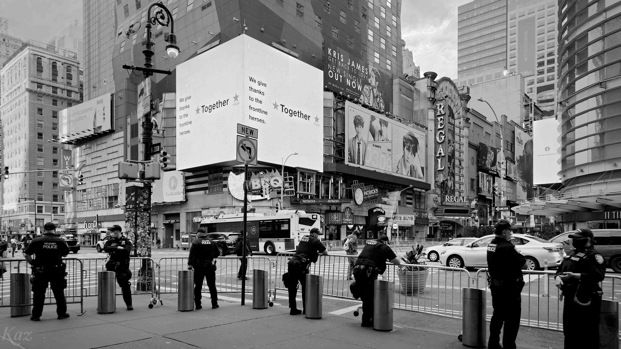 Manhattan Under Lockdown 12