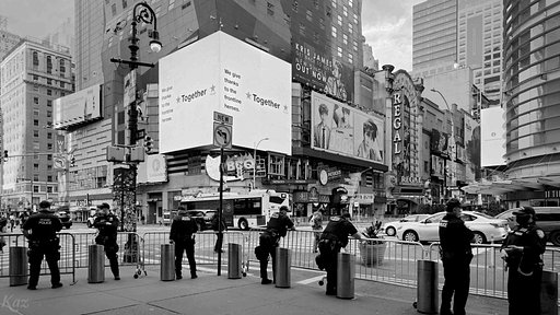 Manhattan Under Lockdown 12