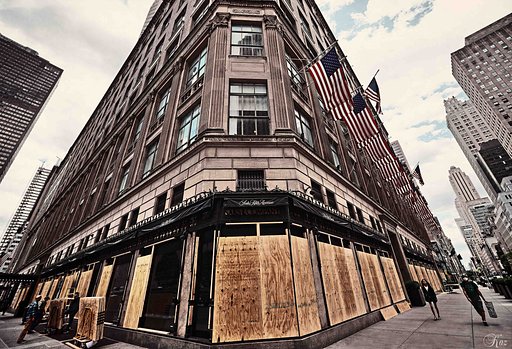 Manhattan Under Lockdown 13