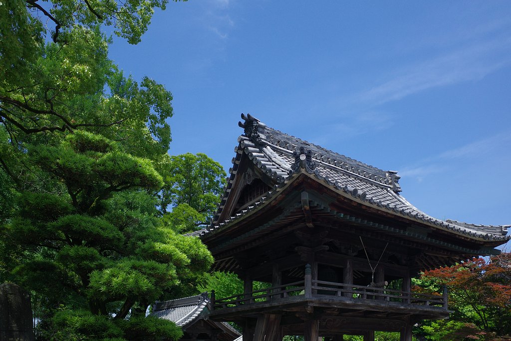 鐘楼門