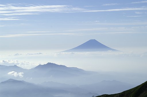 秋の青富士