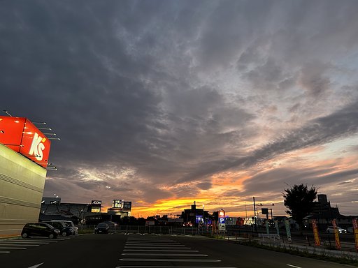 ある都市の夕焼け