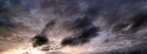 夜明けの空