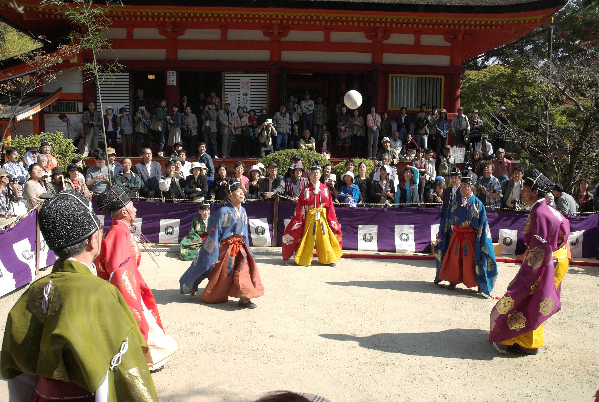 秋のけまり神事（桜井談山神社にて）
