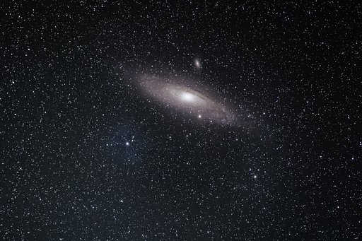 200mmでのアンドロメダ星雲(M31)
