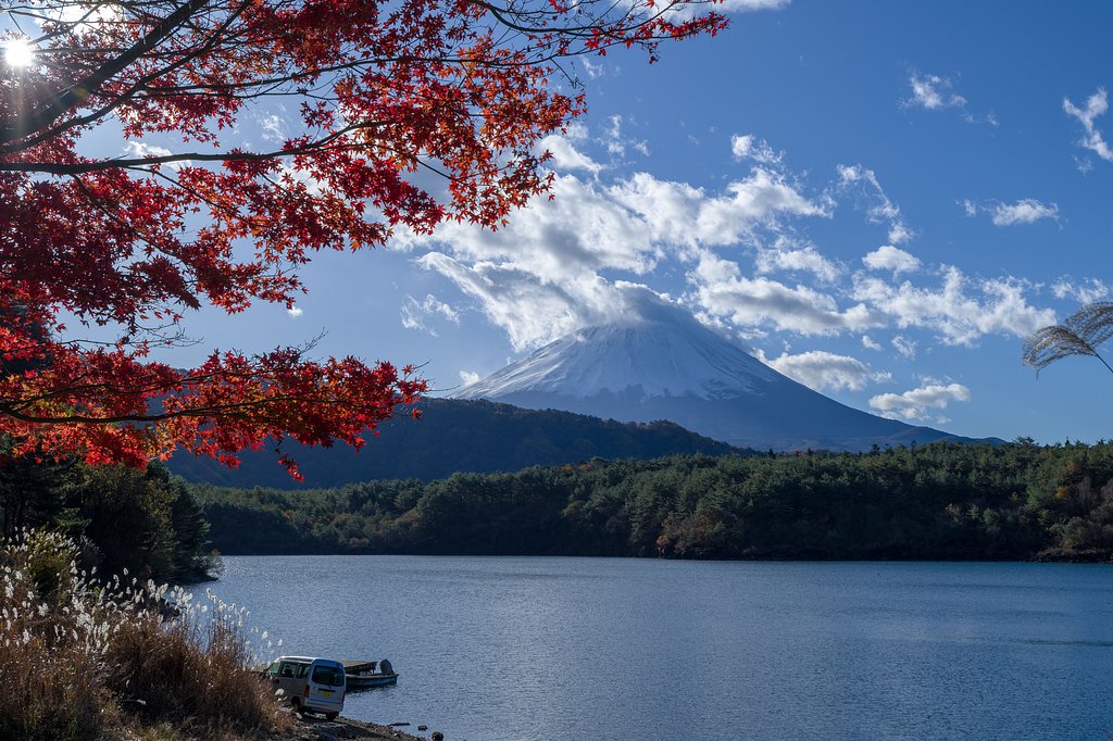 西湖の秋景色