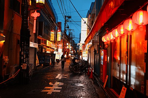 路地裏は面白い