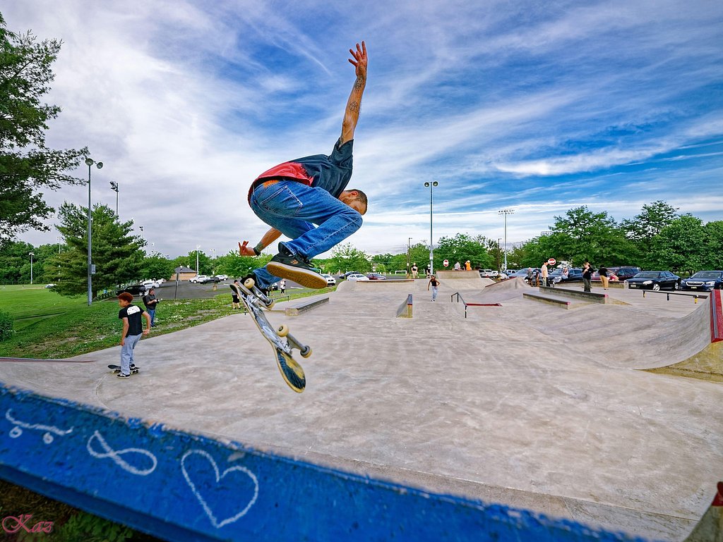 Skateboarder 01