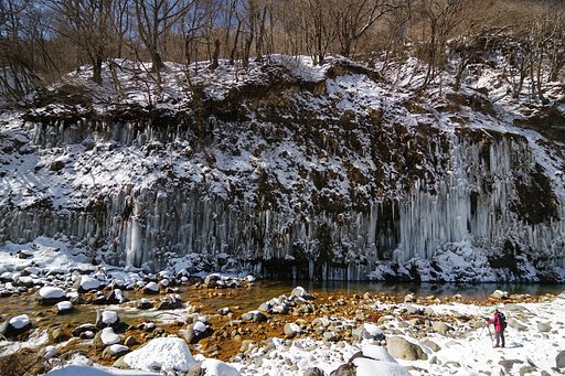 冬の終わりに　プロローグ＿白川氷柱群