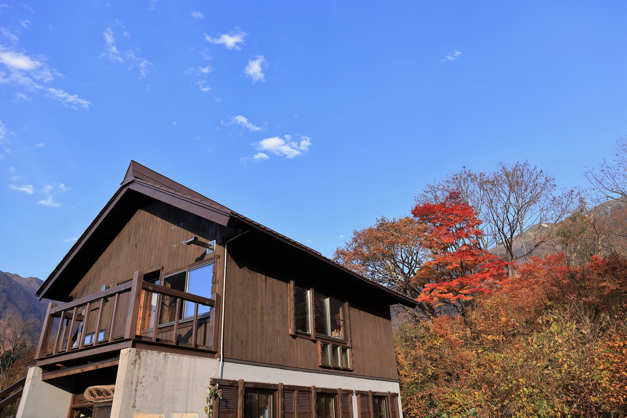 立ち続けて60年