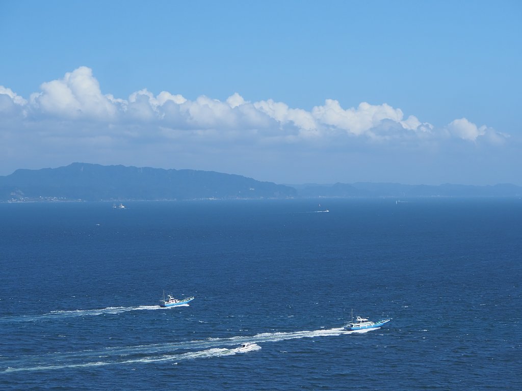 颯爽と