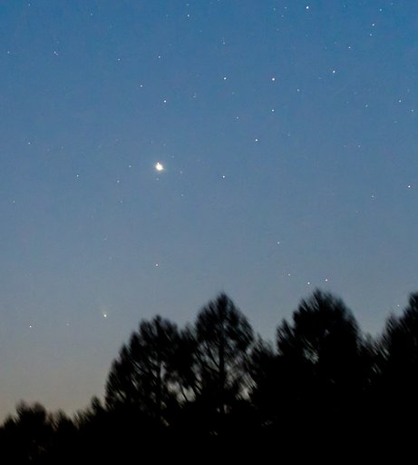 ポン・ブルックス彗星　木星を添えて