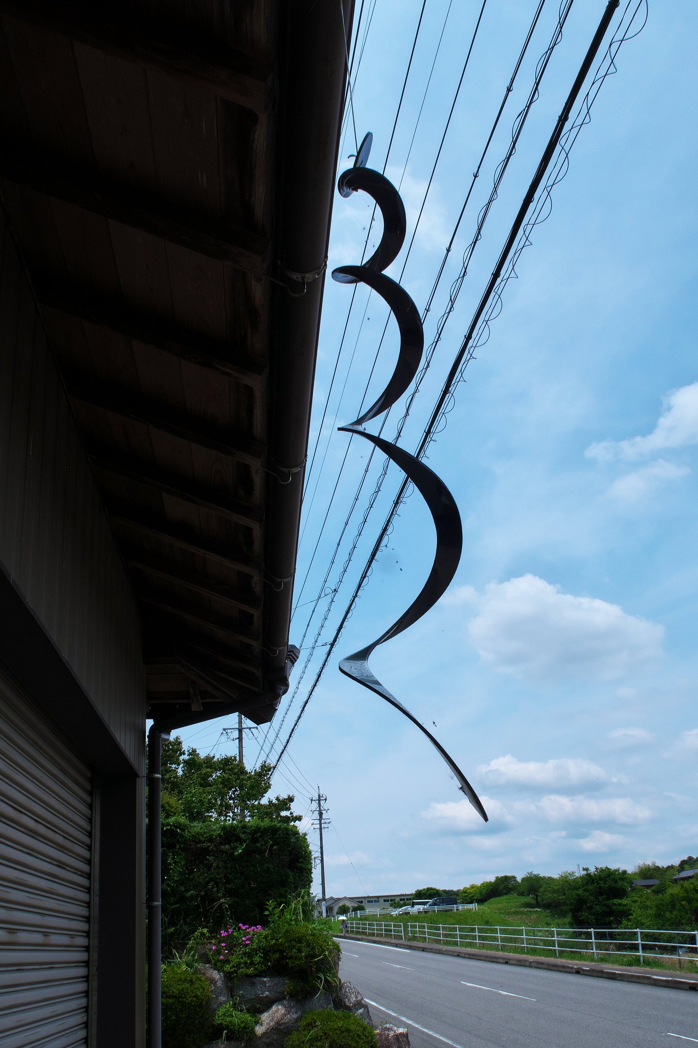 ツバメ除け？だと思う