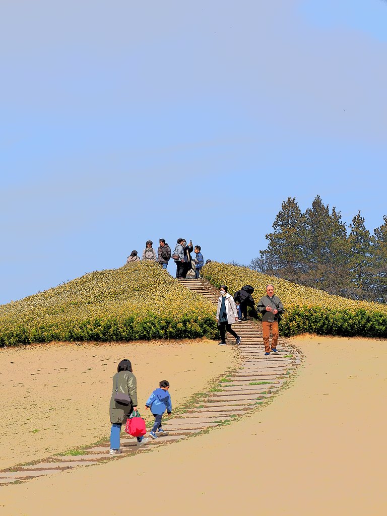 坂のある風景～富士塚(古賀公方公園)～