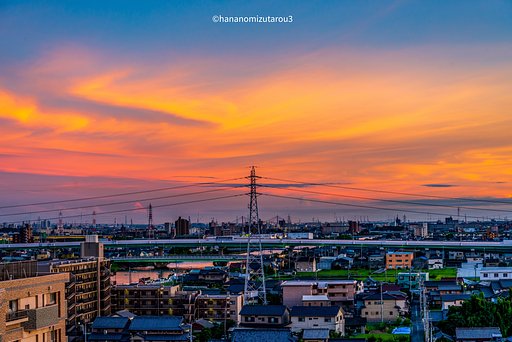 【暑】暑いそのままの夕焼け