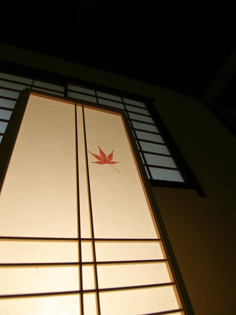 穏やかな灯り