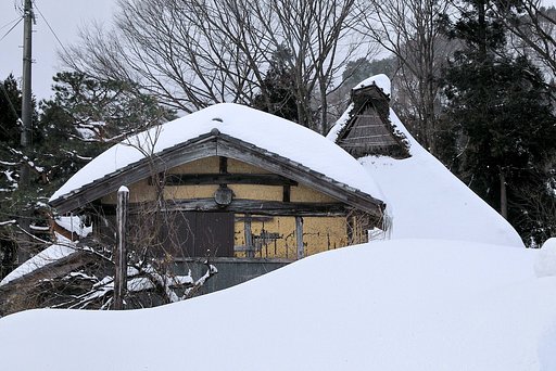 雪のち曇り