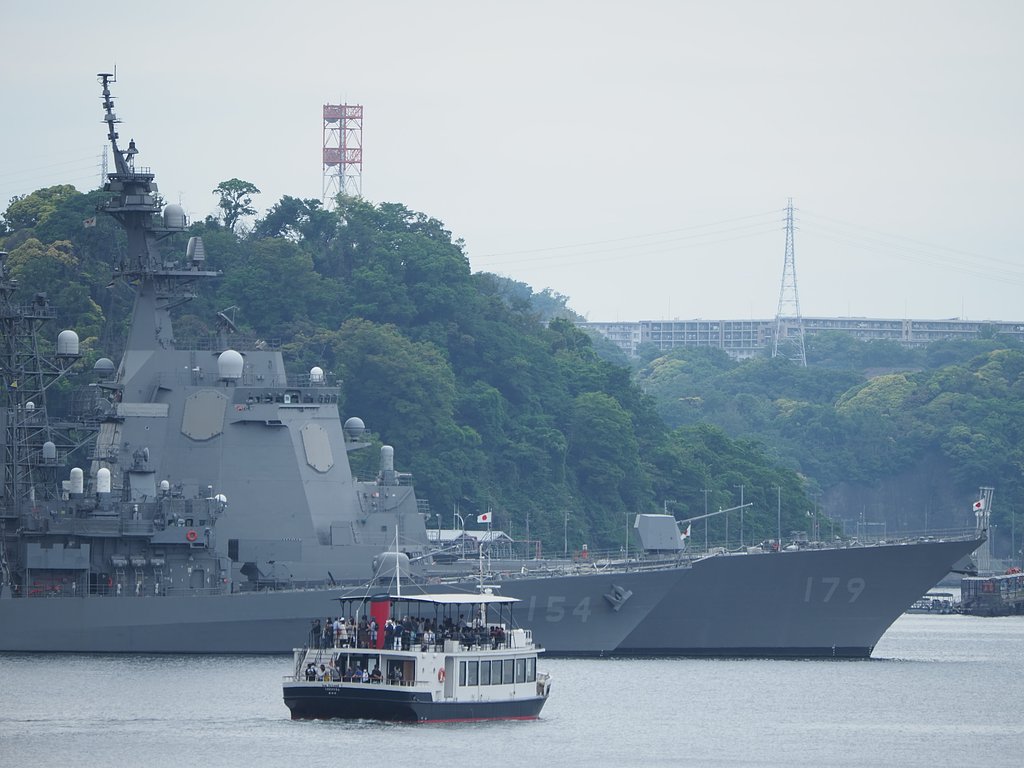 横須賀軍港めぐり