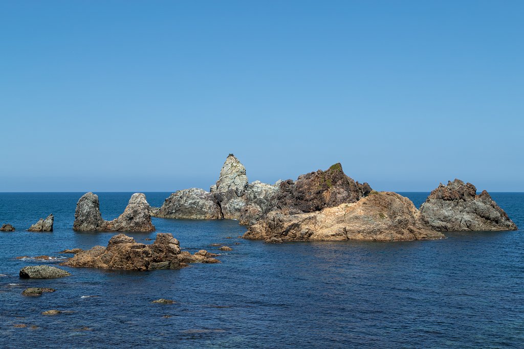 数本の松が欲しくなる風景　居組