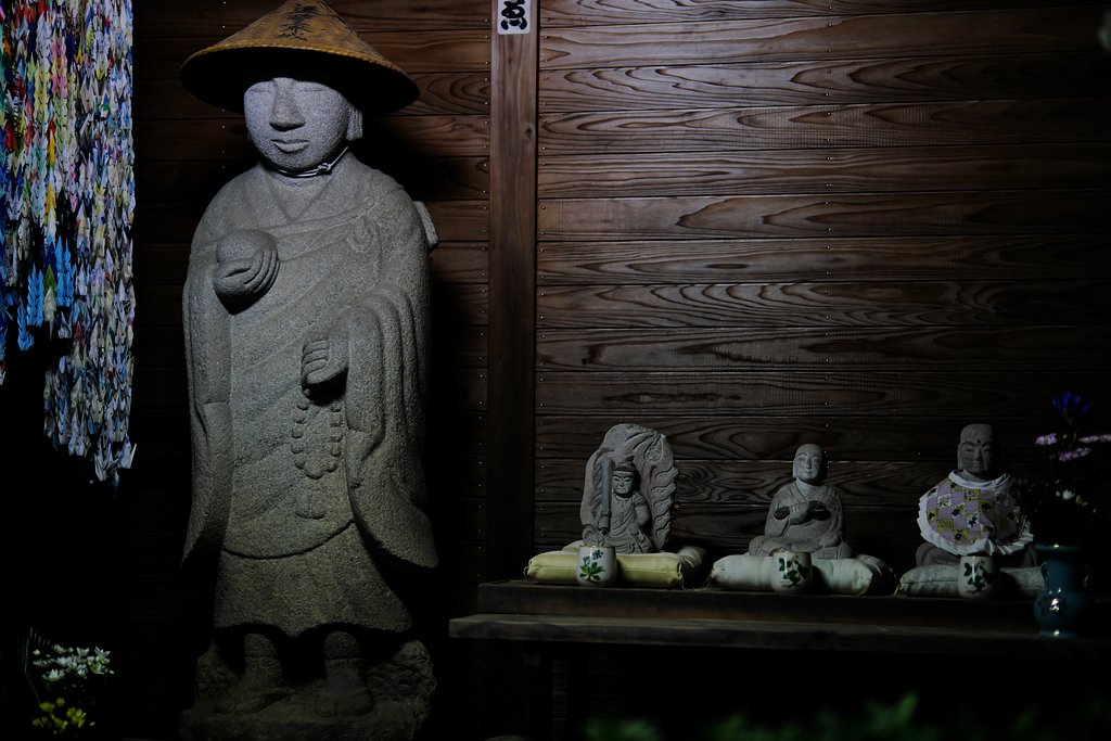mini stone statue