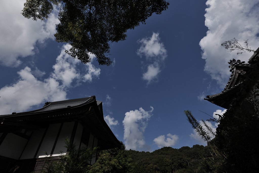 10月の空