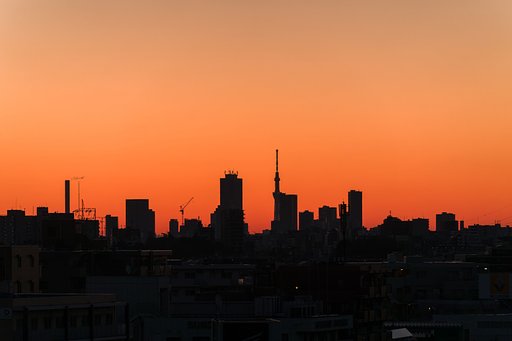 日の出前