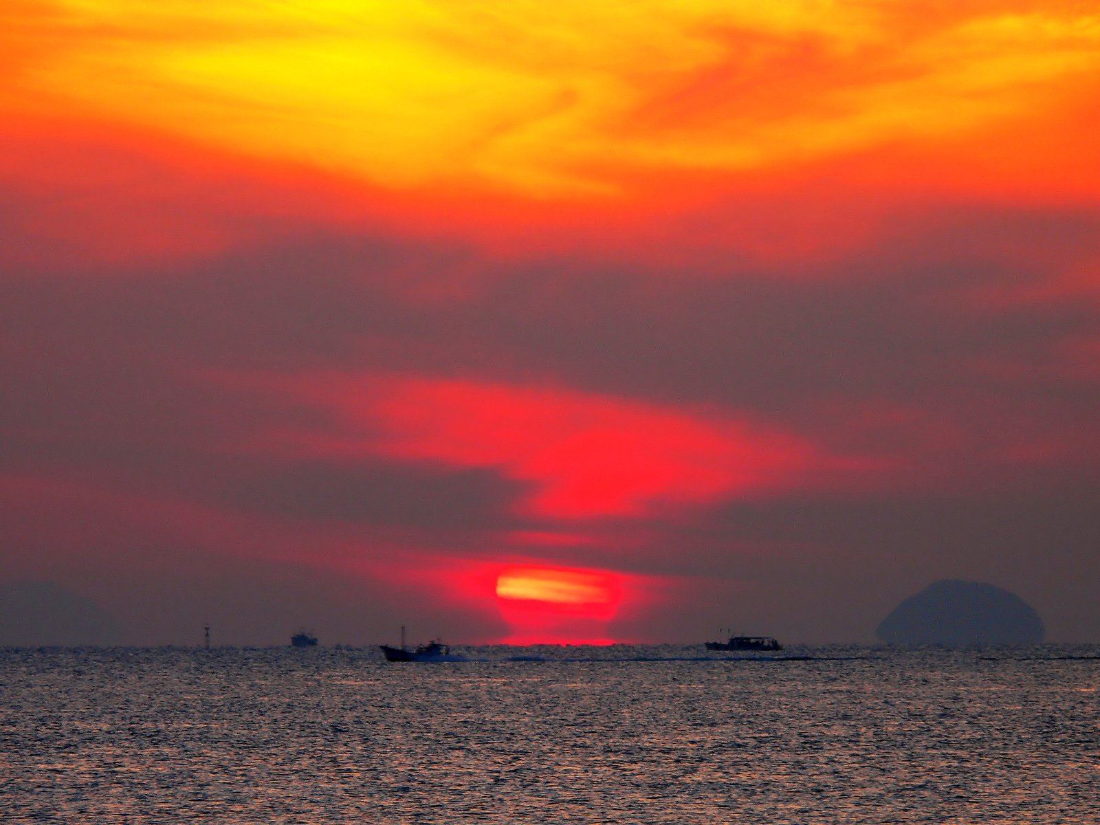 瀬戸の夕景　夕焼け