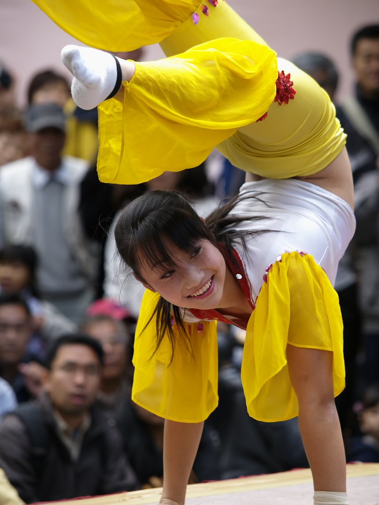 雑技団