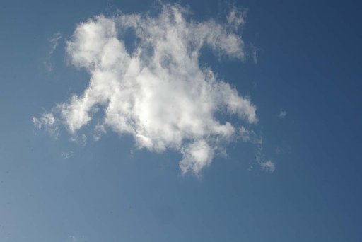 雲とごみ