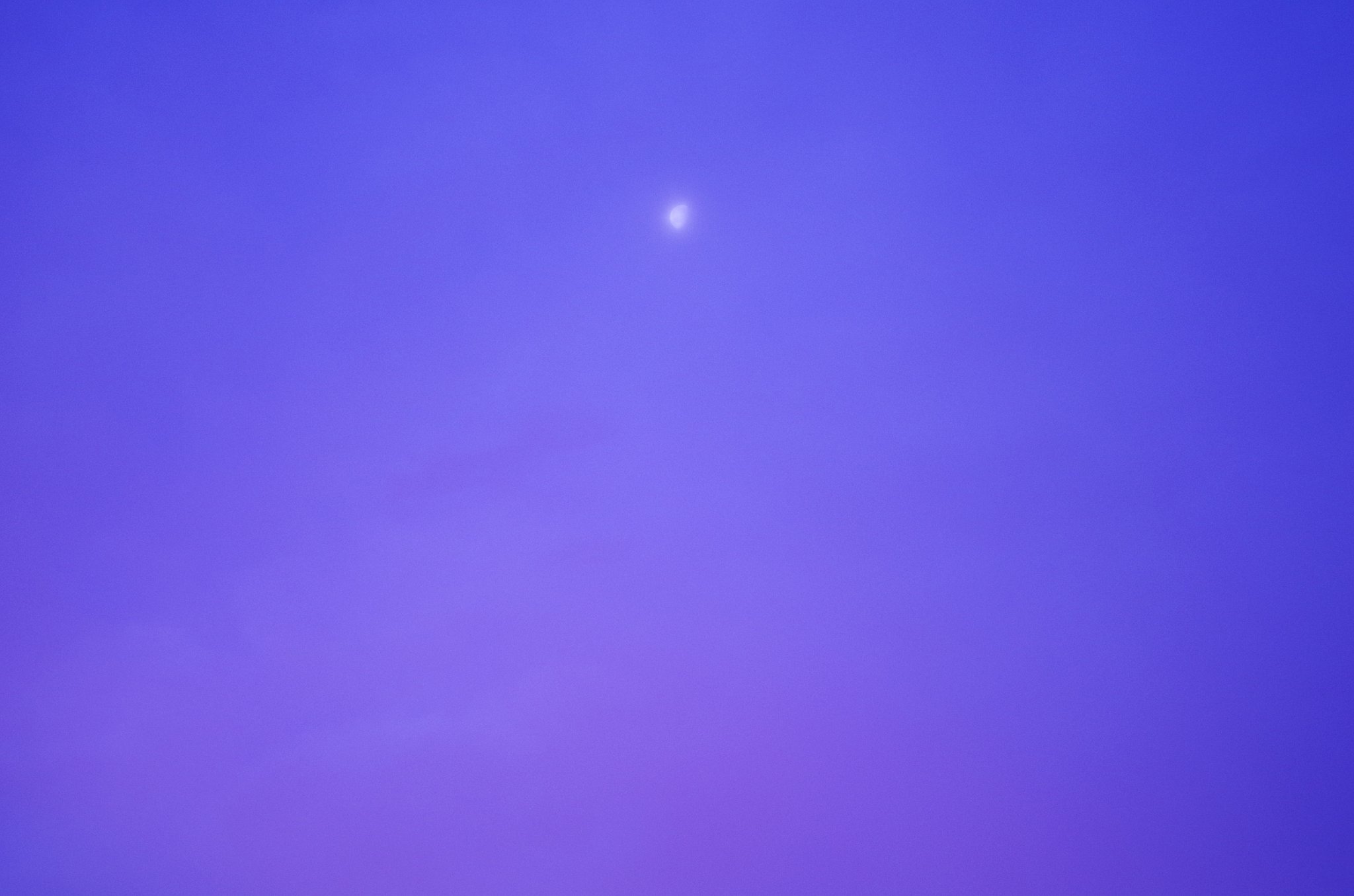 残月