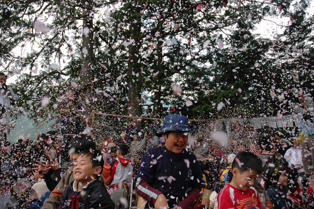塚越花祭り