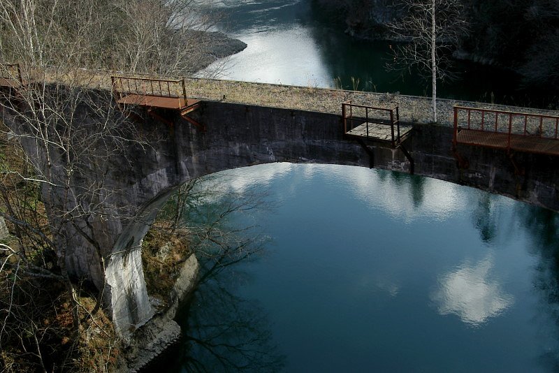 廃線の鉄橋