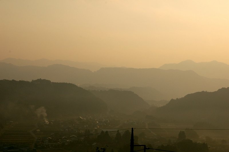 朝靄
